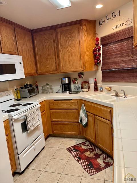 425 Taylor St, Taft, CA 93268 photo 7