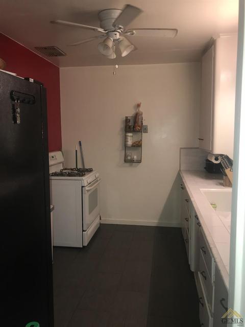 609 Cedar Ave, Wasco, CA 93280 photo 8