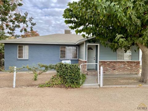 506 Pierce St, Taft, CA 93268 photo 2