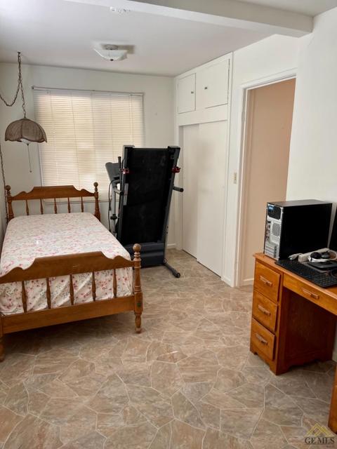506 Pierce St, Taft, CA 93268 photo 11
