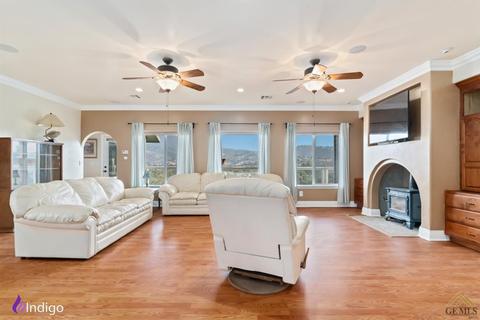 19040 Longhorn Ln, Tehachapi, CA 93561 photo 8