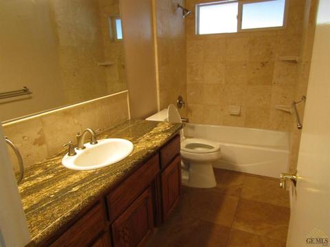 908 3rd St, Taft, CA 93268 photo 12
