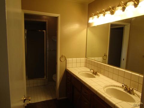 908 3rd St, Taft, CA 93268 photo 20