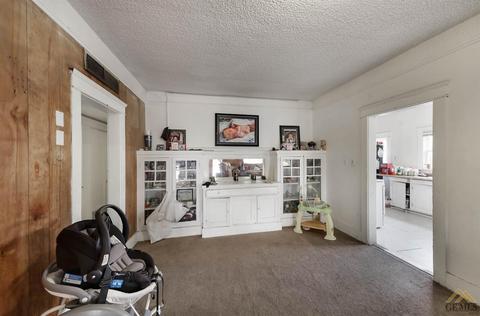 407 Jackson St, Taft, CA 93268 photo 7
