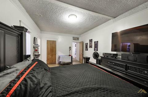 407 Jackson St, Taft, CA 93268 photo 10