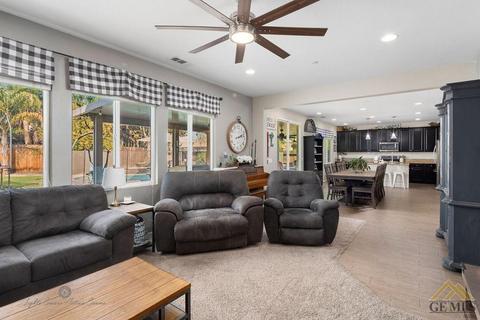 15622 Quintero Pl, Bakersfield, CA 93314 photo 6