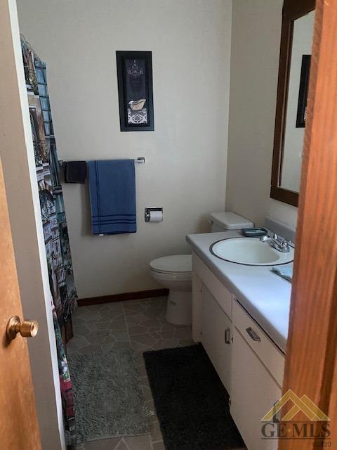 29 Village Ln, Tehachapi, CA 93561 photo 8