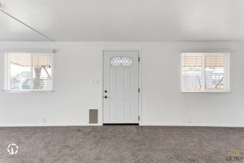 31 Tee Ln, Bakersfield, CA 93308 photo 5