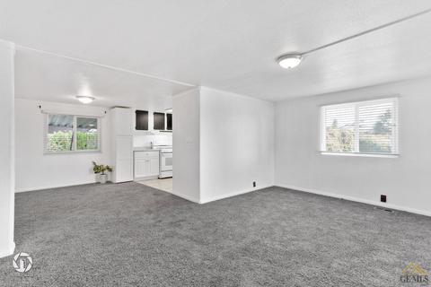 31 Tee Ln, Bakersfield, CA 93308 photo 6