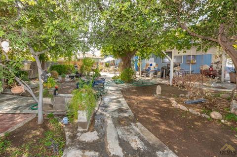 327 Easter St, Bakersfield, CA 93307 photo 15