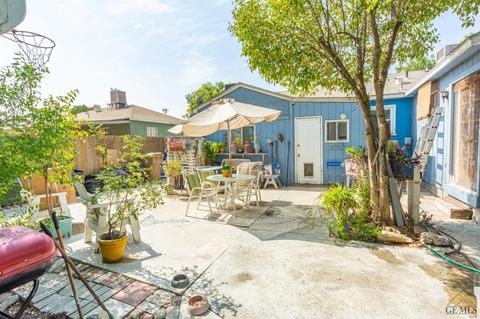 327 Easter St, Bakersfield, CA 93307 photo 20