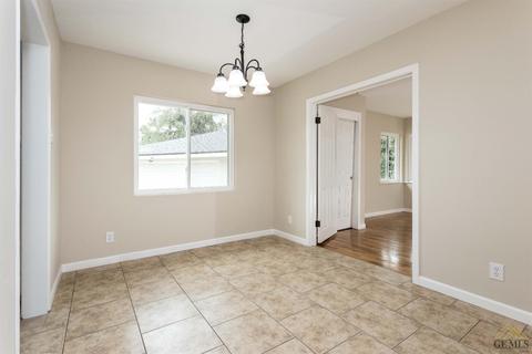 1908 Spring Way, Bakersfield, CA 93306 photo 15