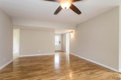 1908 Spring Way, Bakersfield, CA 93306 photo 18