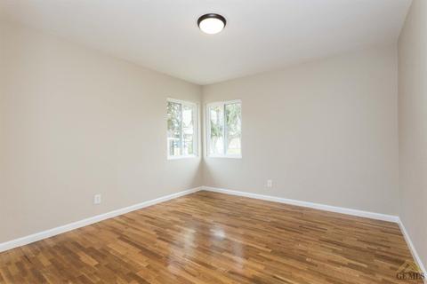 1908 Spring Way, Bakersfield, CA 93306 photo 19