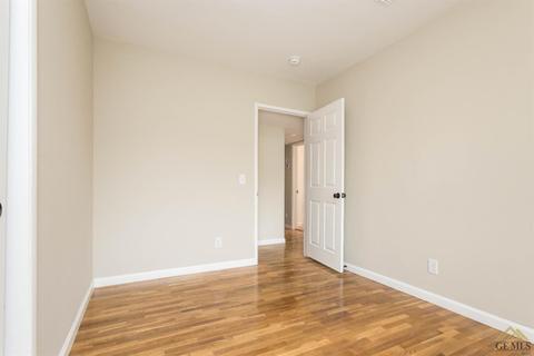 1908 Spring Way, Bakersfield, CA 93306 photo 28