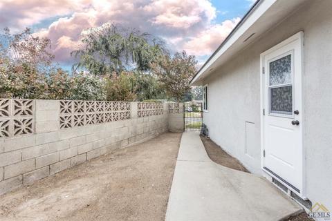 1908 Spring Way, Bakersfield, CA 93306 photo 7