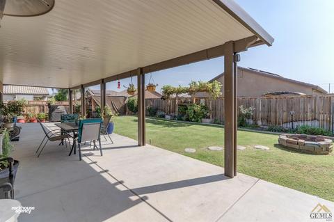 9443 Red Pine Dr, Shafter, CA 93263 photo 30