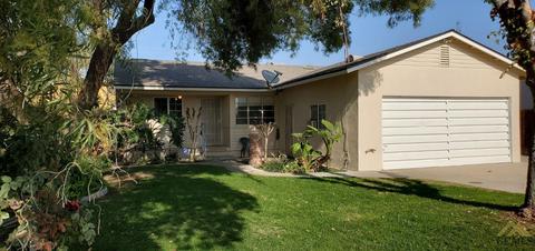 1518 1st St, Wasco, CA 93280 photo 2