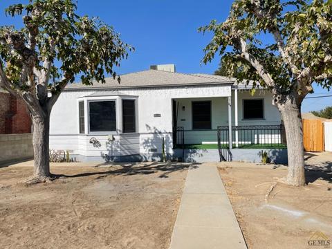 106 E Kern St, Taft, CA 93268 photo 1