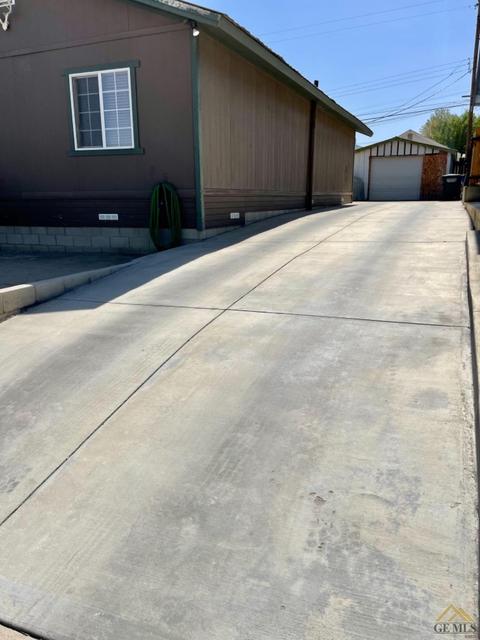 323 D St, Taft, CA 93268 photo 29