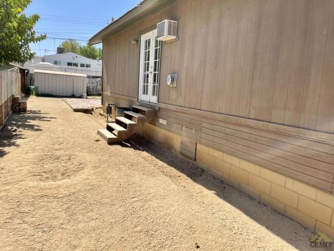 323 D St, Taft, CA 93268 photo 27