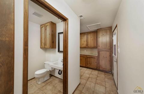 11664 Valpredo Rd, Bakersfield, CA 93313 photo 9