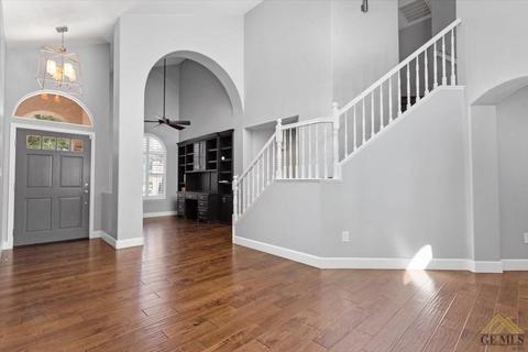 9501 Bard Ct, Bakersfield, CA 93311 photo 3
