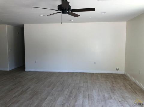 406 Jackson St, Taft, CA 93268 photo 3