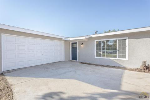 8308 Palm Ave, Lamont, CA 93241 photo 3