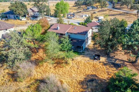 23961 Breech Ct, Tehachapi, CA 93561 photo 1