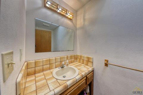 23961 Breech Ct, Tehachapi, CA 93561 photo 31