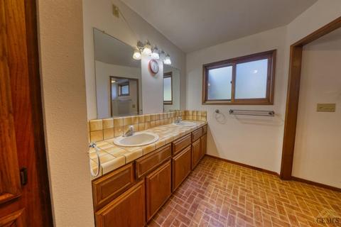 23961 Breech Ct, Tehachapi, CA 93561 photo 38