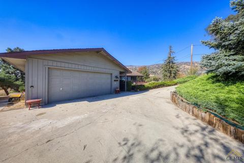 23961 Breech Ct, Tehachapi, CA 93561 photo 10