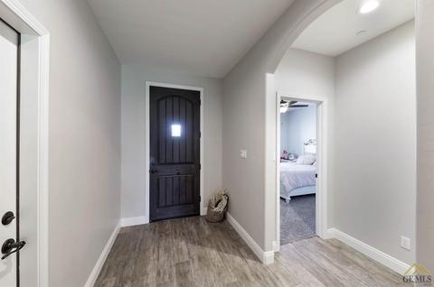 14911 Mistletoe Ave, Bakersfield, CA 93314 photo 5