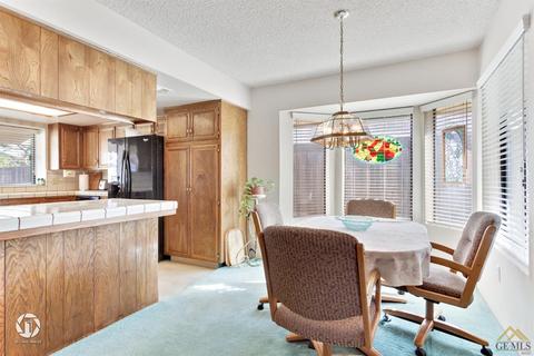 5212 Deville Ct, Bakersfield, CA 93308 photo 12