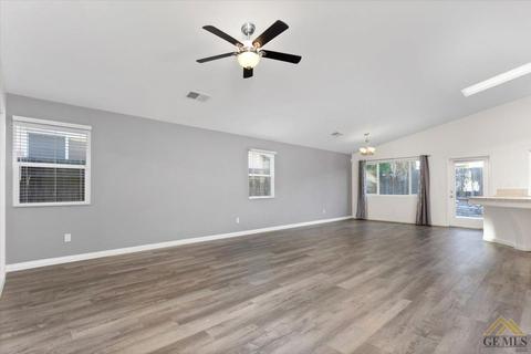 11717 Copernicus Ave, Bakersfield, CA 93312 photo 6