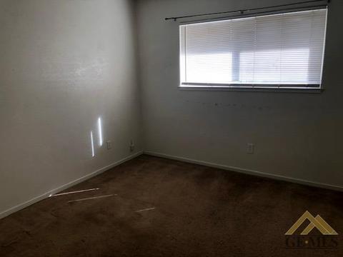 21127 Sierra Vista Dr, Tehachapi, CA 93561 photo 18