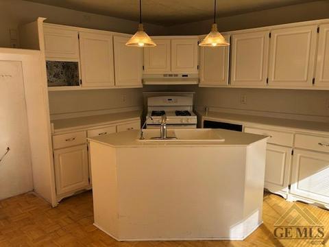 21127 Sierra Vista Dr, Tehachapi, CA 93561 photo 9