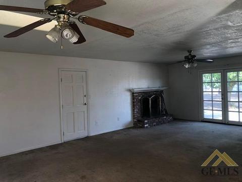 21127 Sierra Vista Dr, Tehachapi, CA 93561 photo 4