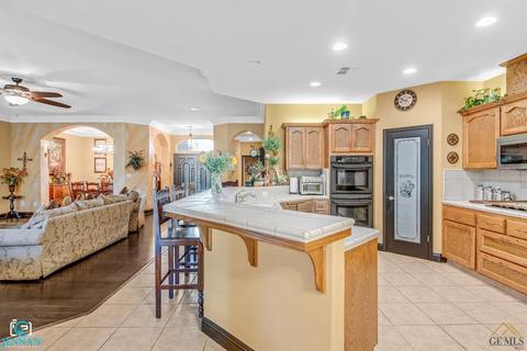 10102 Barnes Dr, Bakersfield, CA 93311 photo 11
