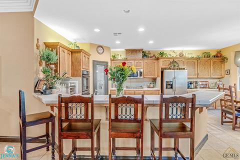 10102 Barnes Dr, Bakersfield, CA 93311 photo 10