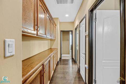 10102 Barnes Dr, Bakersfield, CA 93311 photo 14