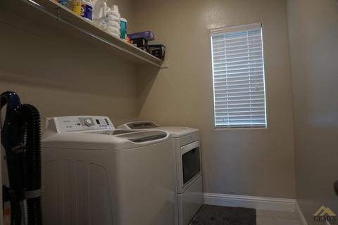 9004 Brook Shadow Way, Shafter, CA 93263 photo 24