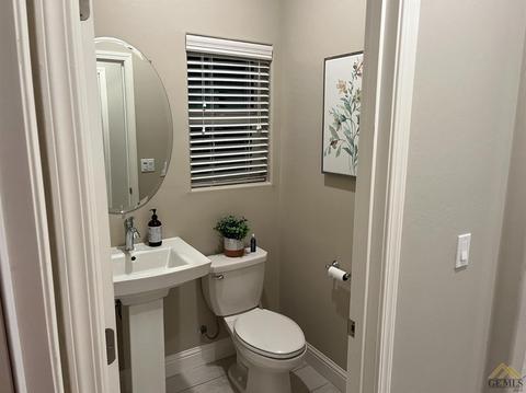 9004 Brook Shadow Way, Shafter, CA 93263 photo 12