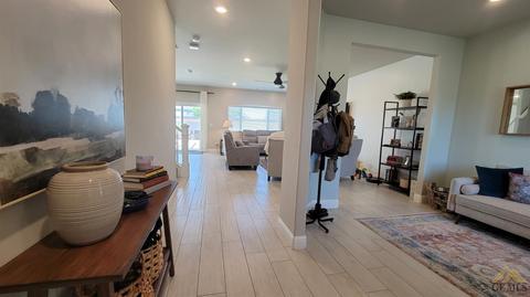 9004 Brook Shadow Way, Shafter, CA 93263 photo 6