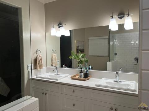 9004 Brook Shadow Way, Shafter, CA 93263 photo 21