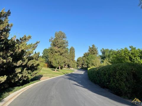 12420 Backdrop Ct, Bakersfield, CA 93306 photo 10
