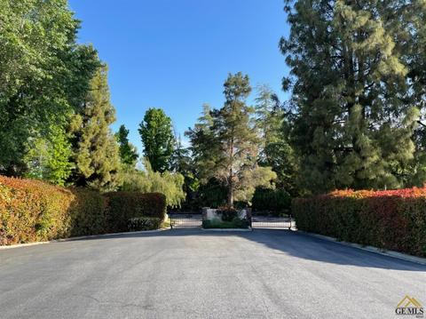 12420 Backdrop Ct, Bakersfield, CA 93306 photo 3