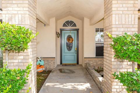 3914 Clancy Ct, Bakersfield, CA 93311 photo 3