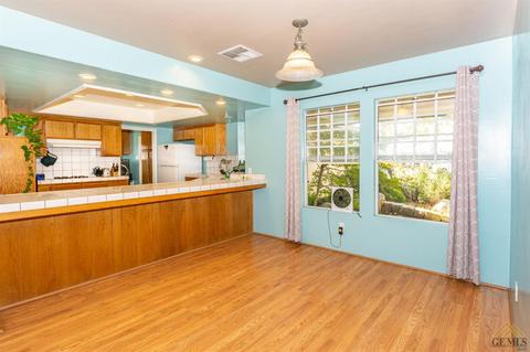 3914 Clancy Ct, Bakersfield, CA 93311 photo 9